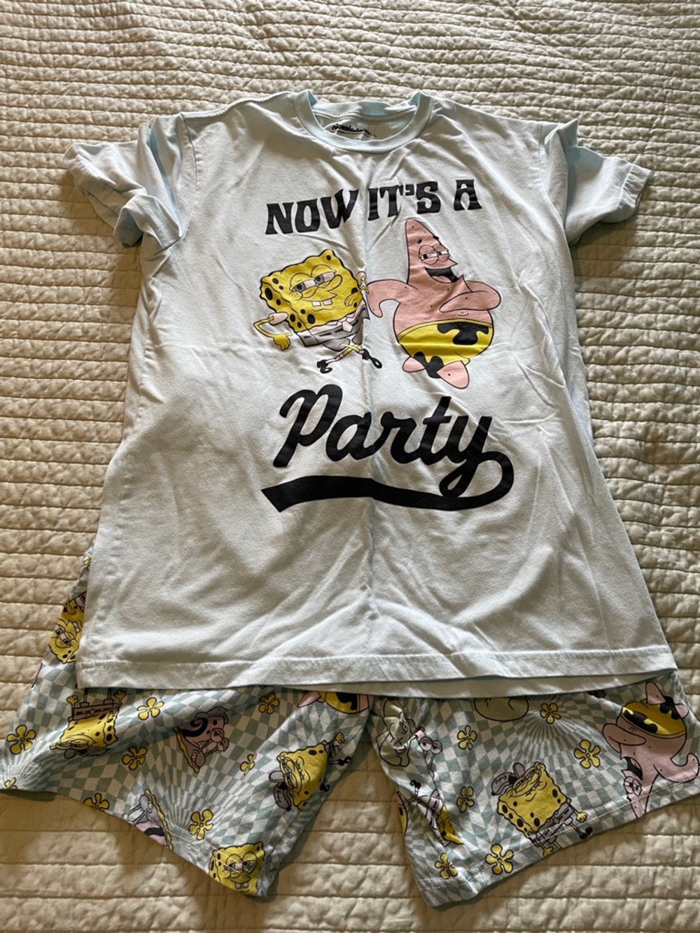 Men’s SpongeBob & Patrick "Now It's A Party" Graphic Tee and Shorts Pajama Set